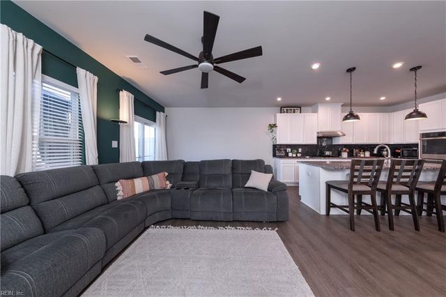 401 House Of Burgesses WAY, Williamsburg, VA 23185