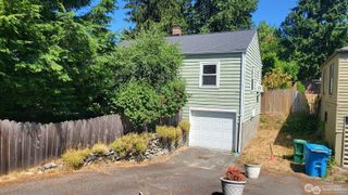14934 5th Avenue NE, Shoreline, WA 98155