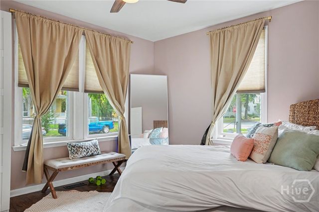 1129 E Duffy Street, Savannah, GA 31404
