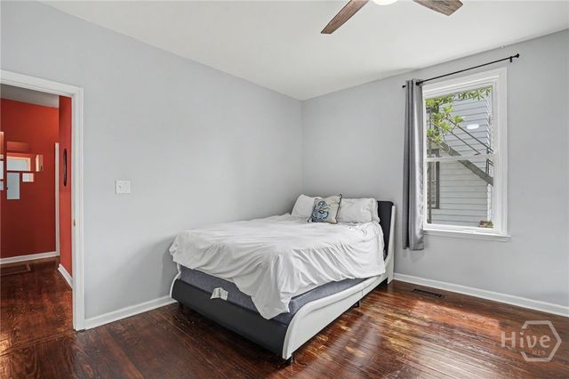 1129 E Duffy Street, Savannah, GA 31404