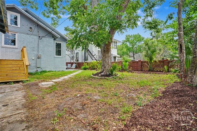 1129 E Duffy Street, Savannah, GA 31404