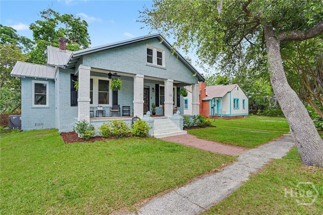 1129 E Duffy Street, Savannah, GA 31404