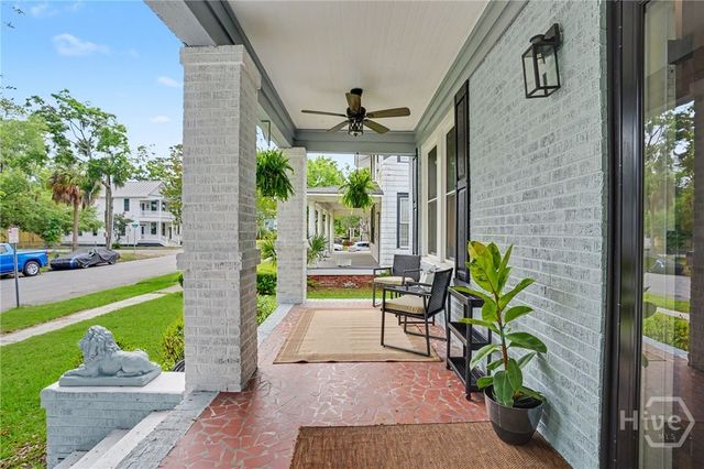 1129 E Duffy Street, Savannah, GA 31404