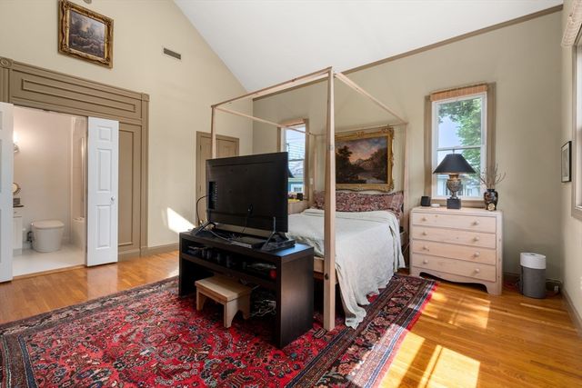 70 Victoria Street 70, Somerville, MA 02144