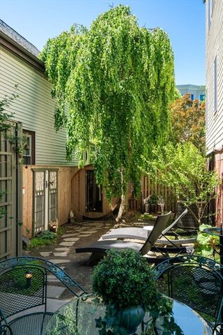 70 Victoria Street 70, Somerville, MA 02144