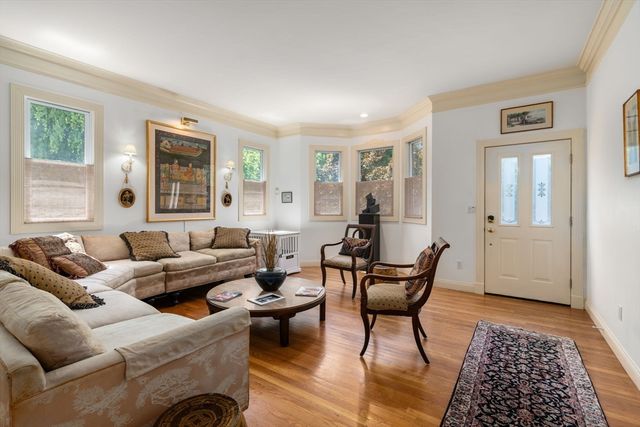 70 Victoria Street 70, Somerville, MA 02144