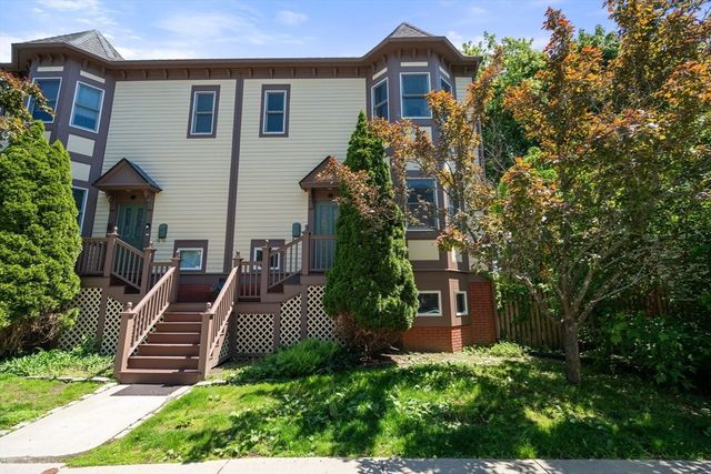 70 Victoria Street 70, Somerville, MA 02144