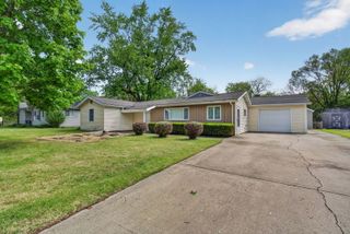 2559 Garden Court, Joliet, IL 60435