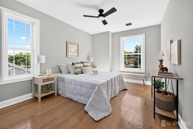 49 Victory Place, East Brunswick, NJ 08816