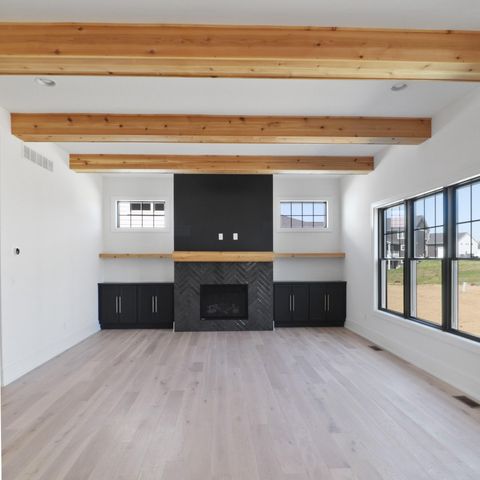 9601 Sweetspire Avenue, St. John, IN 46373