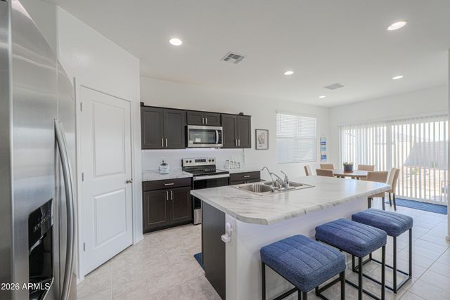 1133 W Paradise Way, Casa Grande, AZ 85122