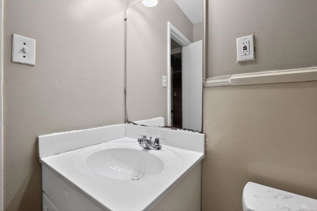 3697 LAKEHURST DR, Memphis, TN 38128