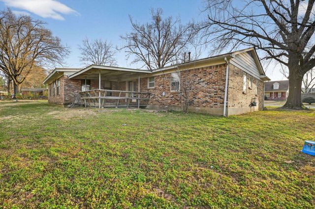 3697 LAKEHURST DR, Memphis, TN 38128