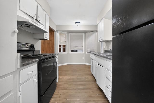 3697 LAKEHURST DR, Memphis, TN 38128