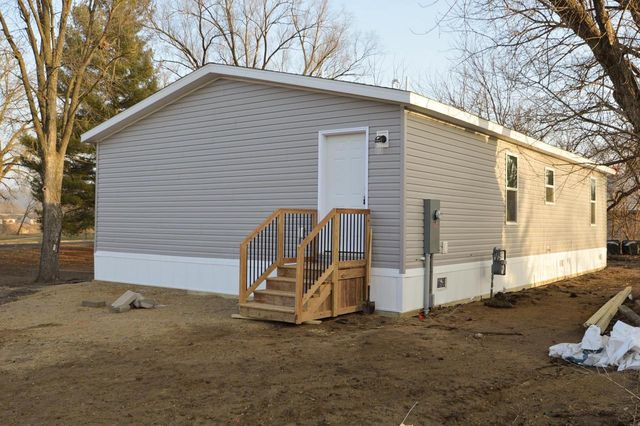 102 W Grey Street, Boscobel, WI 53805