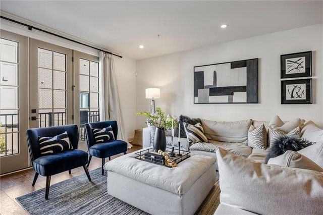 726 Edgewood NE Avenue, Atlanta, GA 30307