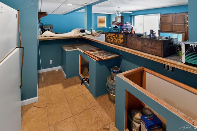 46664 County Road 374 Highway, Waverly Twp, MI 49079