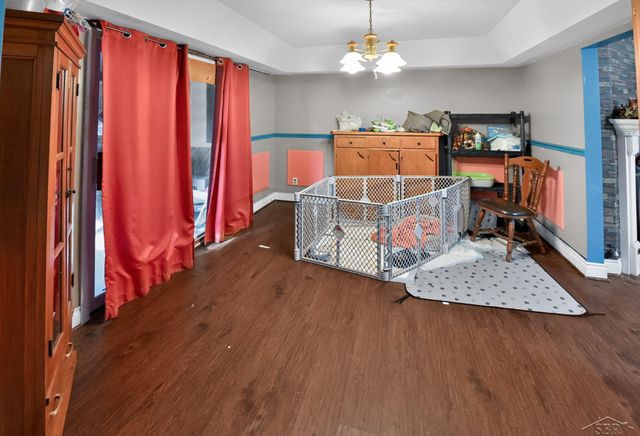 46664 County Road 374 Highway, Waverly Twp, MI 49079