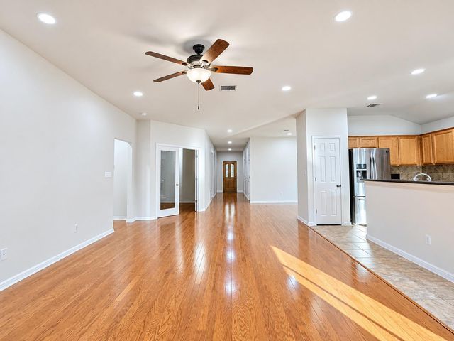 9508 Castle Pines DR, Austin, TX 78717