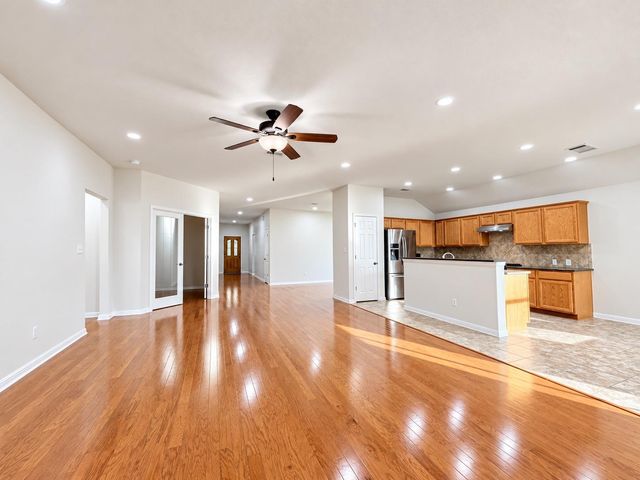 9508 Castle Pines DR, Austin, TX 78717