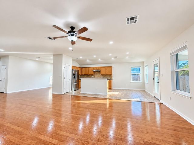 9508 Castle Pines DR, Austin, TX 78717
