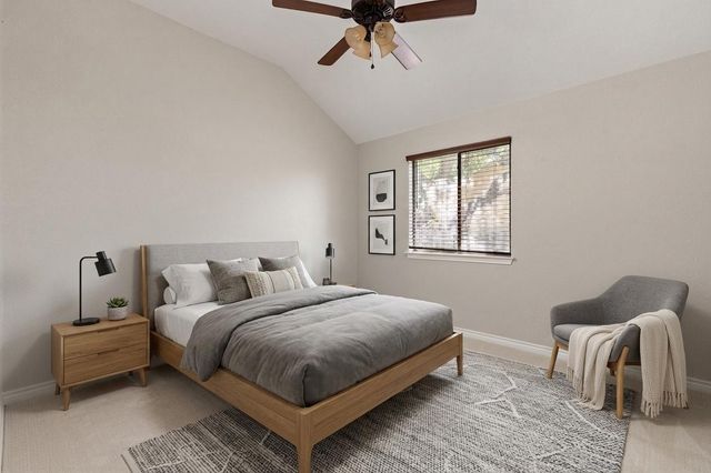 10025 Janet LOOP, Dripping Springs, TX 78620