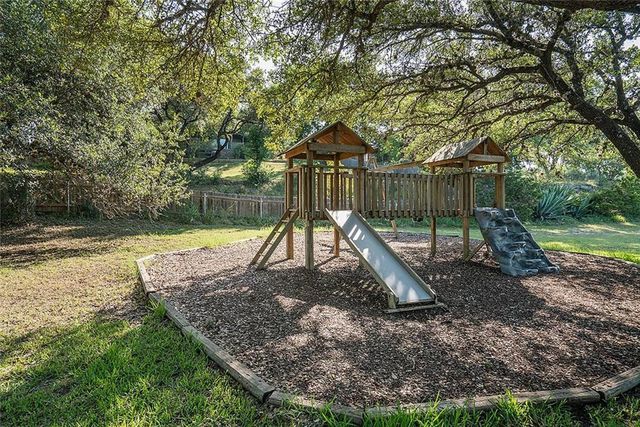 10025 Janet LOOP, Dripping Springs, TX 78620