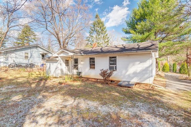 88 Blake Drive, Arden, NC 28704