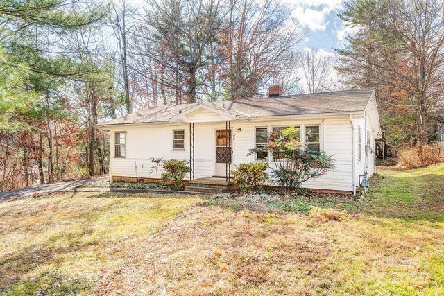 88 Blake Drive, Arden, NC 28704