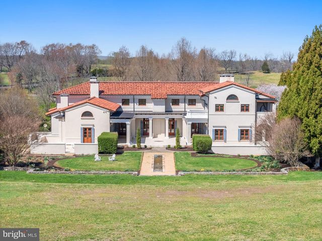 2547 HALFWAY RD, The Plains, VA 20198
