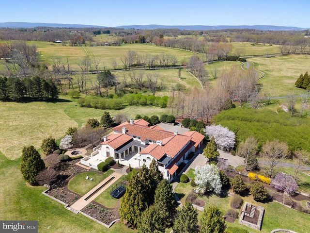 2547 HALFWAY RD, The Plains, VA 20198