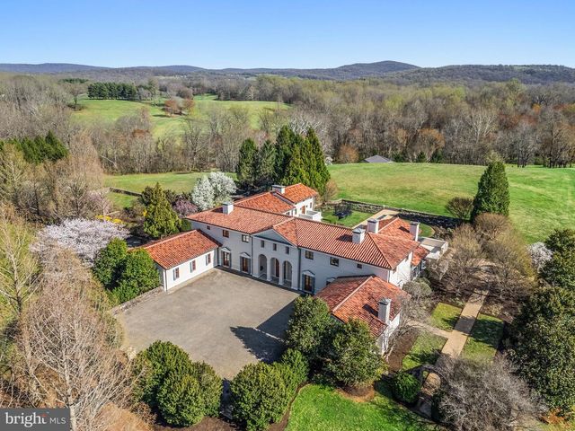 2547 HALFWAY RD, The Plains, VA 20198