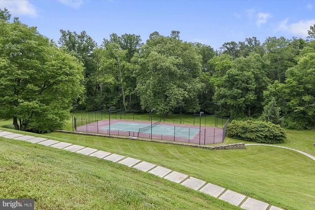 2547 HALFWAY RD, The Plains, VA 20198