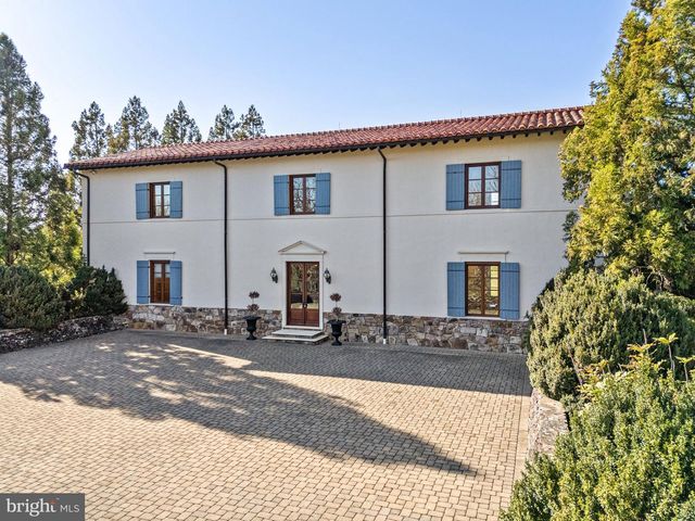 2547 HALFWAY RD, The Plains, VA 20198