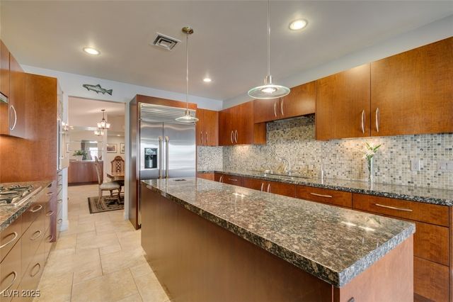 7581 Descanso Lane, Las Vegas, NV 89123