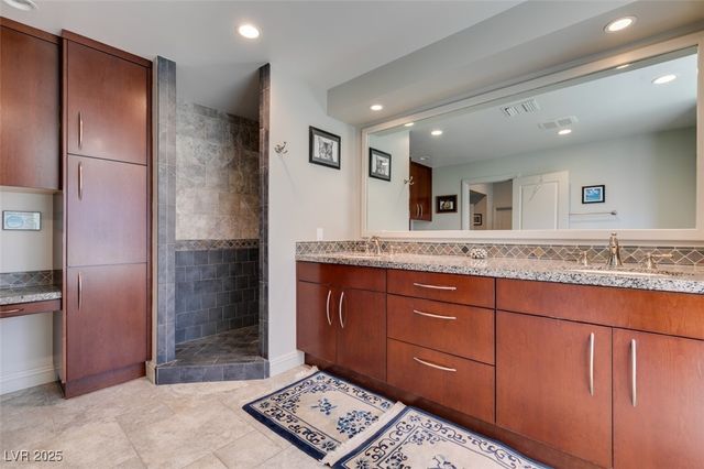 7581 Descanso Lane, Las Vegas, NV 89123