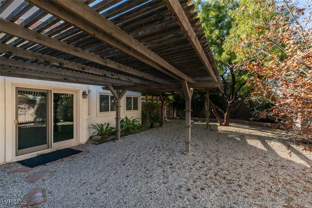 7581 Descanso Lane, Las Vegas, NV 89123