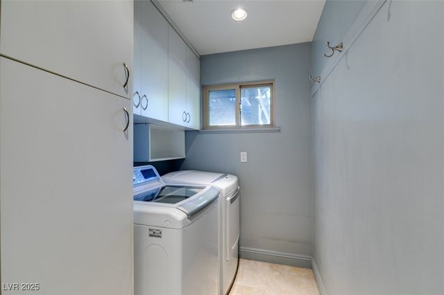 7581 Descanso Lane, Las Vegas, NV 89123