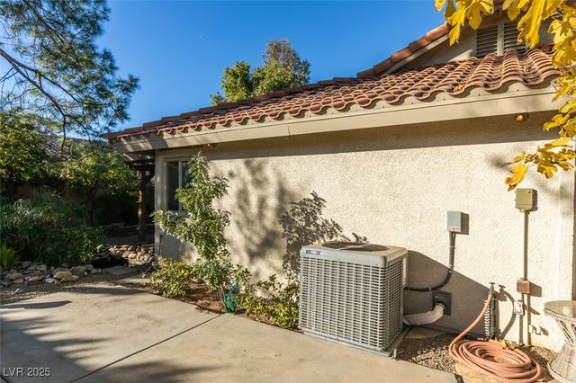 7581 Descanso Lane, Las Vegas, NV 89123