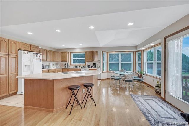 2551 Marathon Road, Lapeer, MI 48446