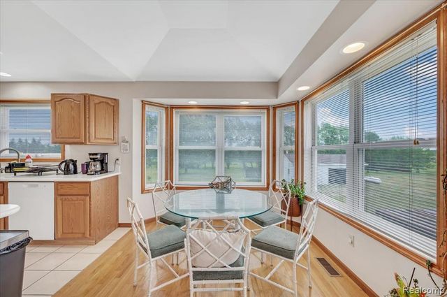2551 Marathon Road, Lapeer, MI 48446