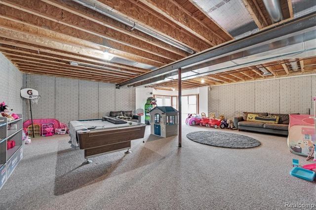 2551 Marathon Road, Lapeer, MI 48446