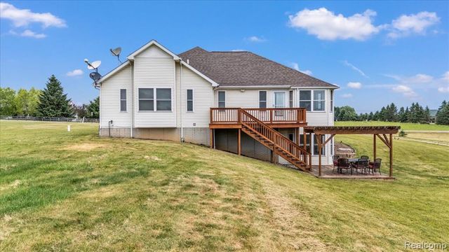 2551 Marathon Road, Lapeer, MI 48446