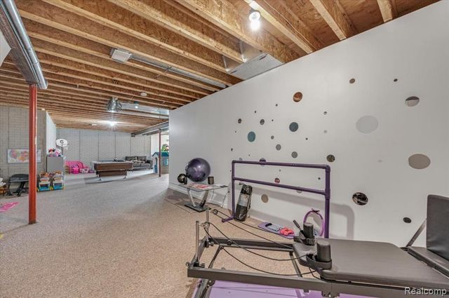 2551 Marathon Road, Lapeer, MI 48446