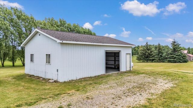 2551 Marathon Road, Lapeer, MI 48446