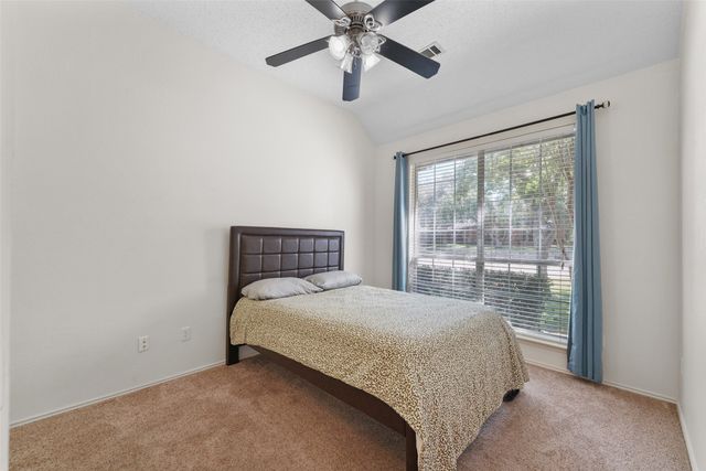 1701 Fredricksburg Drive, Mesquite, TX 75181