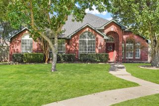 1701 Fredricksburg Drive, Mesquite, TX 75181