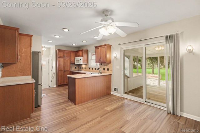 3602 Percy King Road, Waterford Charter Township, MI 48329
