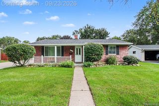 3602 Percy King Road, Waterford Charter Township, MI 48329