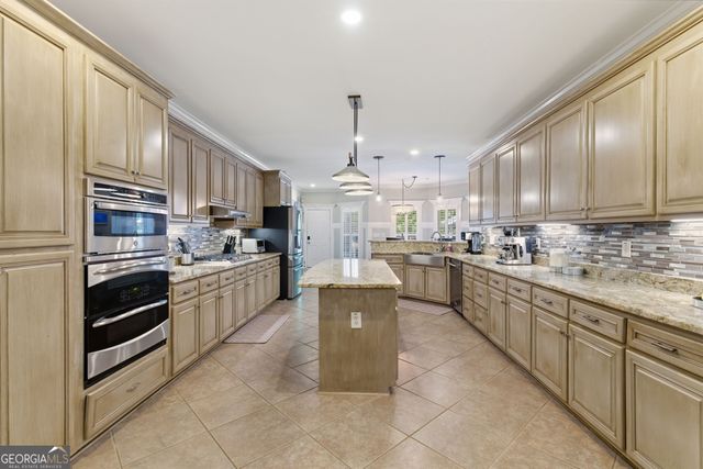 414 Parker Branch Road, Barnesville, GA 30204